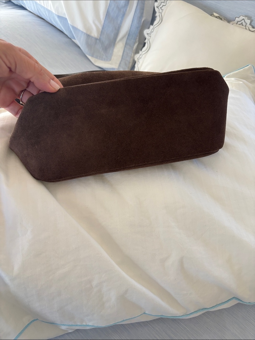 Tom Ford Dark Brown Suede Shoulder Bag with Gold TF Logo - Picture 2 of 4